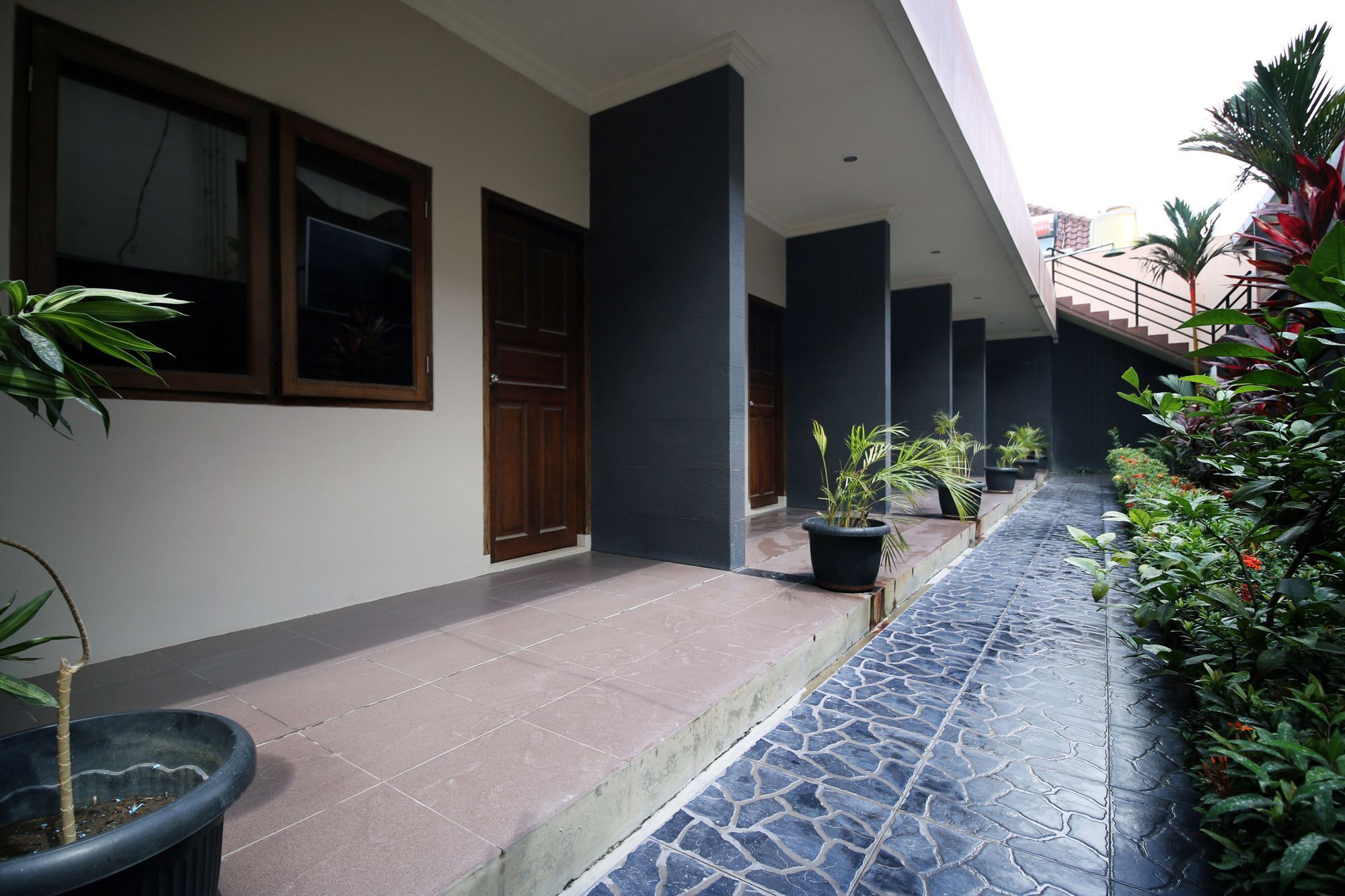 Safina Inn Syariah Sekupang Batam Екстериор снимка